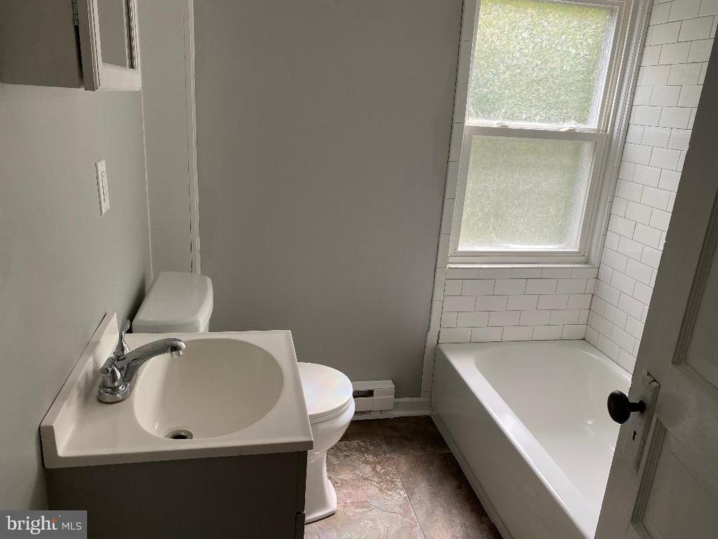 Foto principal - 9072 Easton Rd