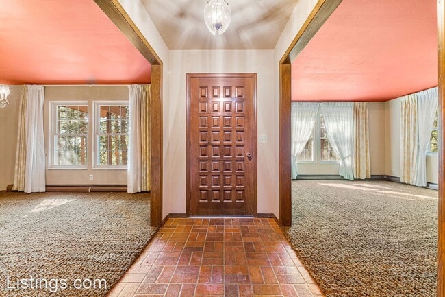 Building Photo - 4 br, 3 bath House - 8558 Tanglewood Rd