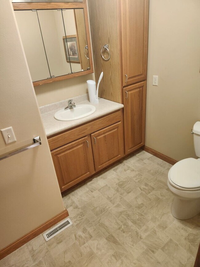 Foto del edificio - 208 Franklin St