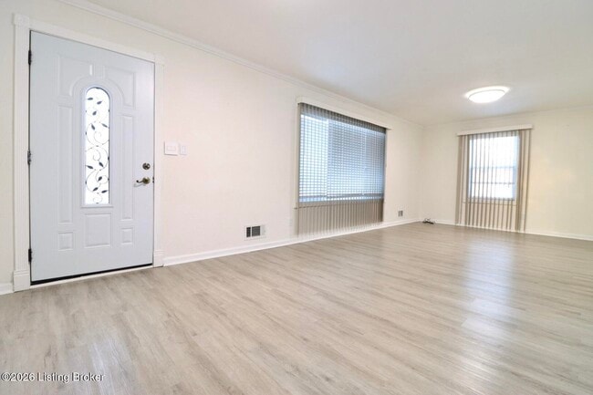 Building Photo - 6104 E Manslick Rd