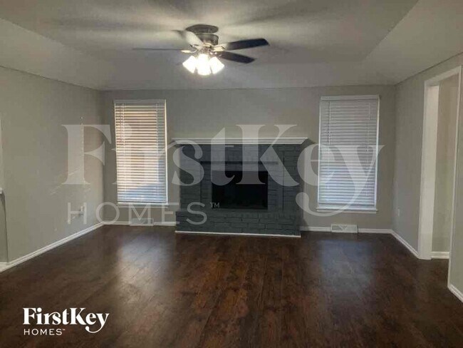 Foto del edificio - 2412 Bridger Dr