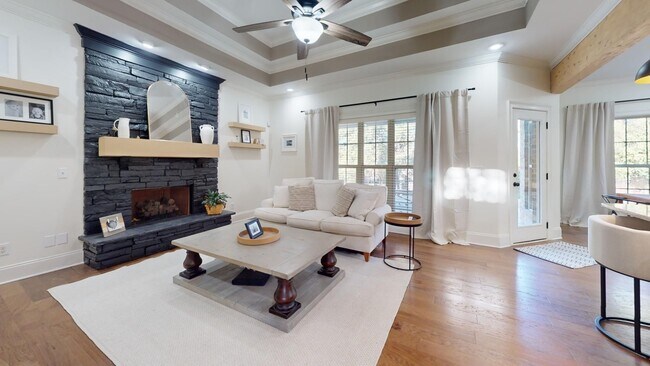 Foto del edificio - Asheton Lakes