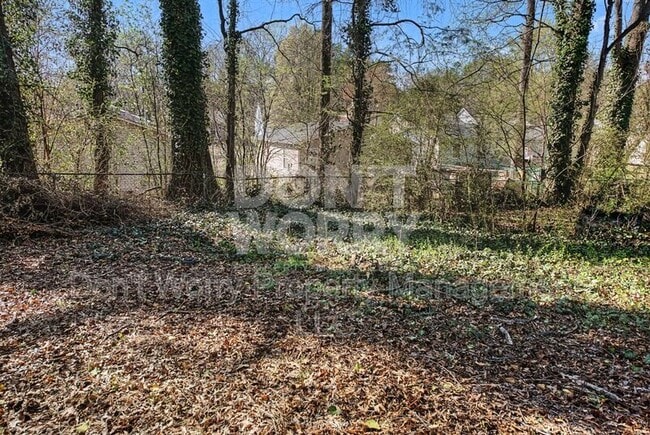 Foto del edificio - 1118 Duke St