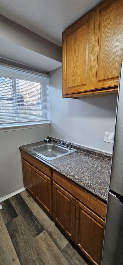 Building Photo - 2503 Winchester St