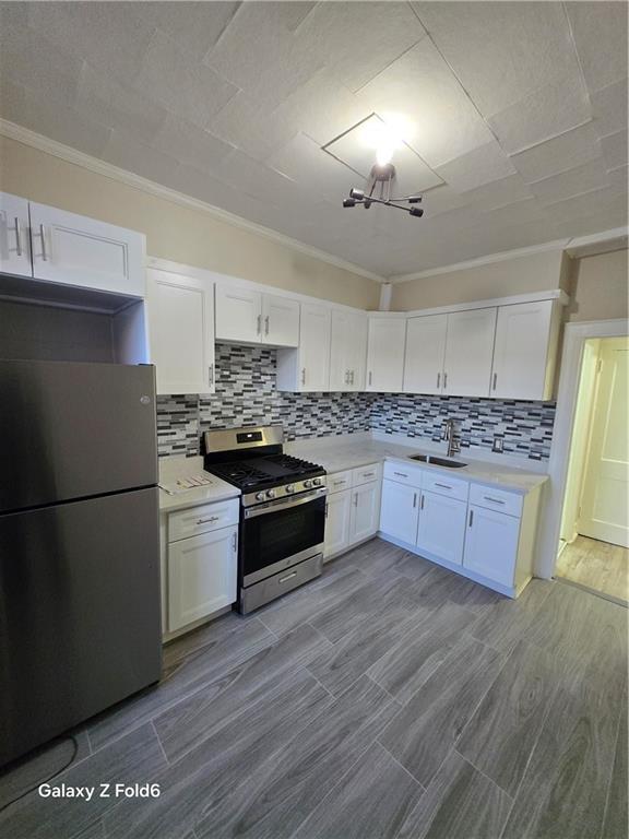 Foto del edificio - 9136 Bedell Ln