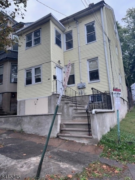 Foto del edificio - 145 N 2nd St