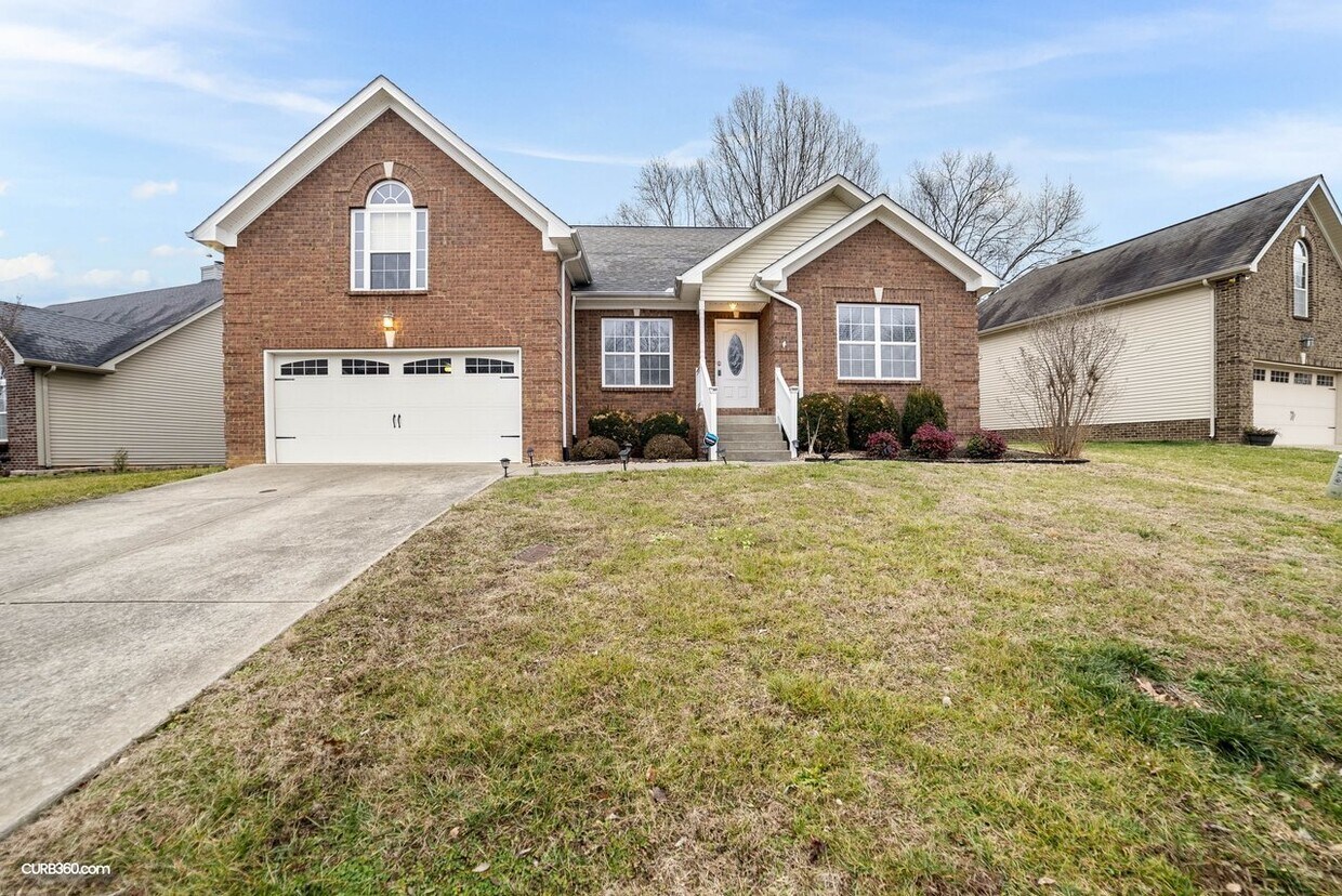 Primary Photo - PRIME LOCATION in SANGO and near Rotary Pa...