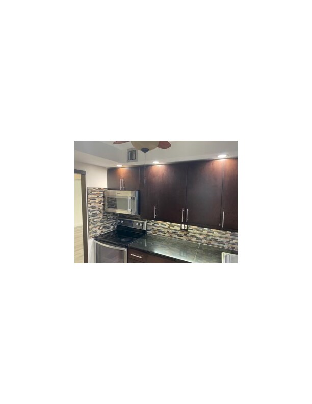 KITCHEN - 608 NW 13th St