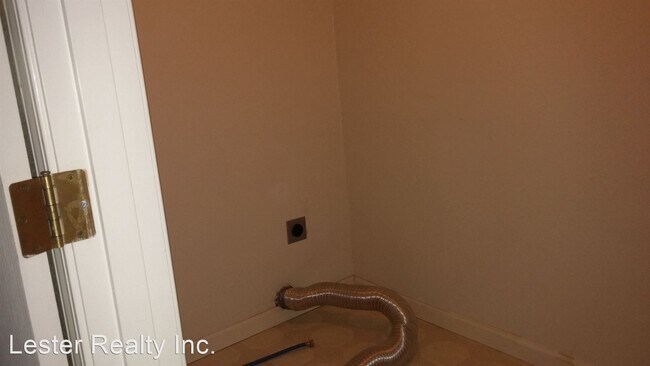 Foto del edificio - 3 br, 2 bath House - 3008 Barnes Way