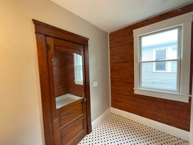 Foto del edificio - 2082 West 95th Street