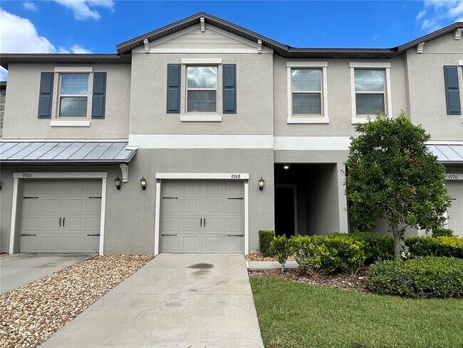 Foto del edificio - 9768 Pembrooke Pines Dr
