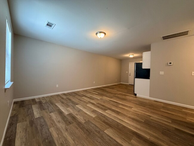 Building Photo - 67 Aloha Cir