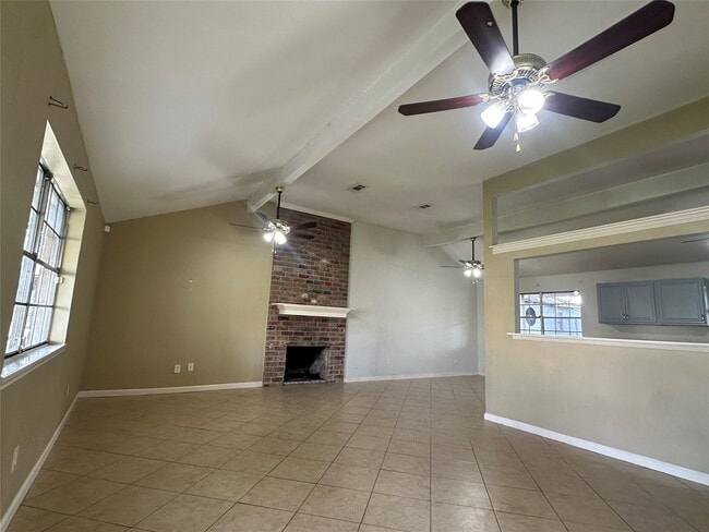 Building Photo - 3333 Longhorn Dr