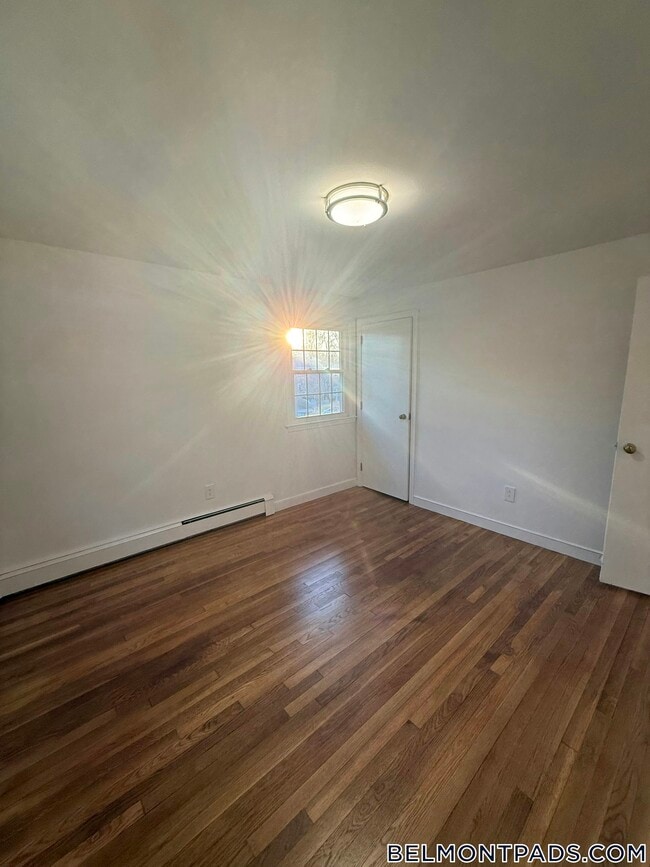 Building Photo - 29 Pond St