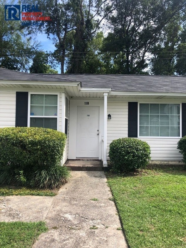 Foto principal - 320 S Beltline Blvd