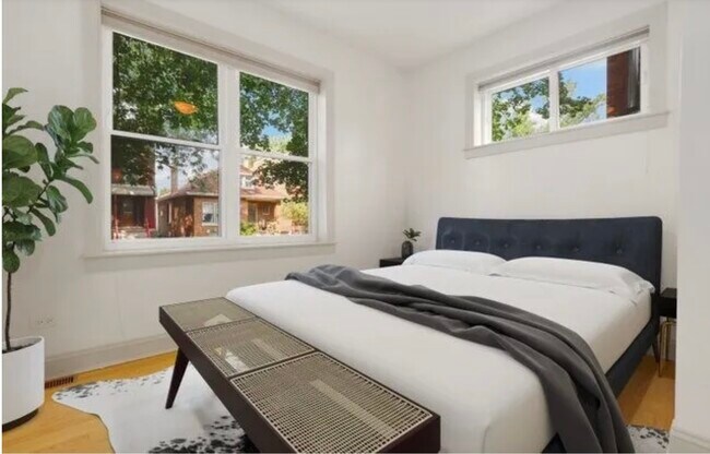 Foto del edificio - 3737 N Leavitt St