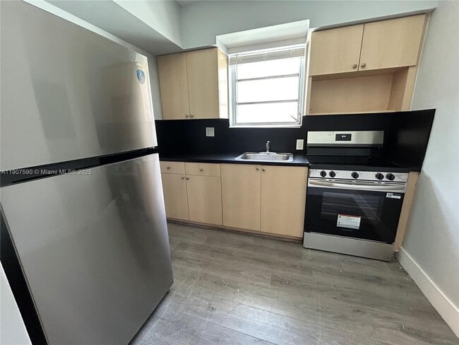 Foto del edificio - 1334 Alton Rd