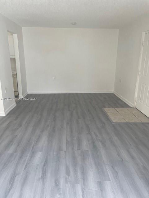 Foto del edificio - 1068 Benoist Farms Rd