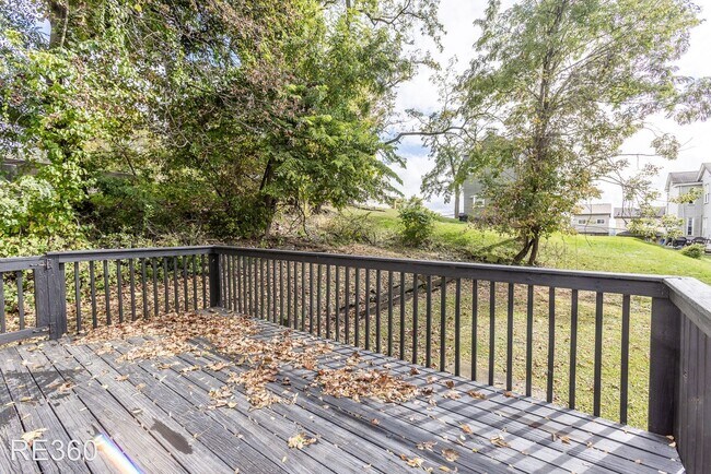 Foto del edificio - 4 br, 2 bath House - 7 Science Street Alle...