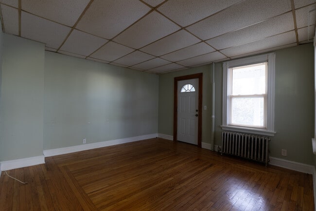 Building Photo - 50 Youngs Ave
