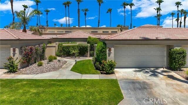 Foto del edificio - 76238 Honeysuckle Dr