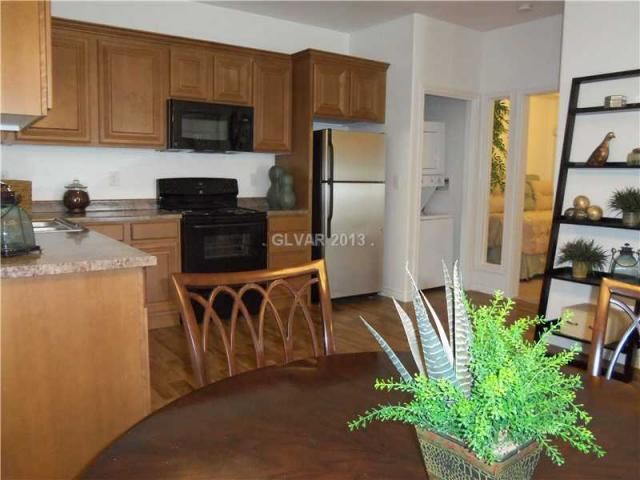 Foto del edificio - 3513 E Viking Rd