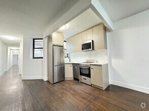 Building Photo - 2112 Regent Pl