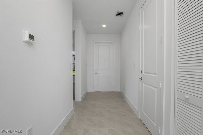 Building Photo - 5763 Agostino Way