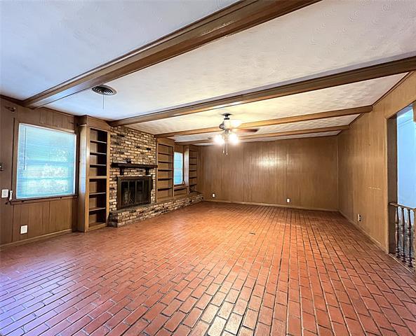 Building Photo - 3010 Nottingham Dr