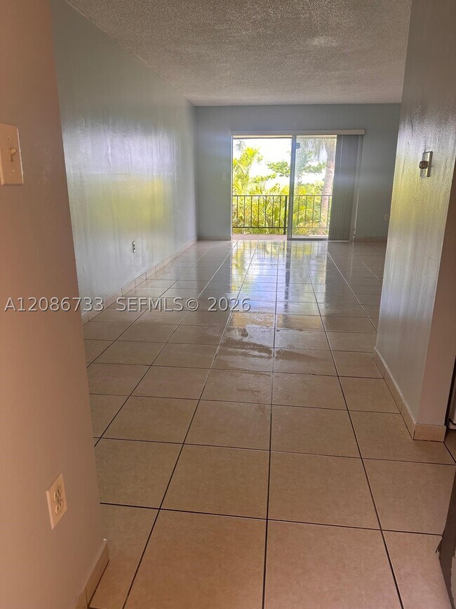 Foto del edificio - 9103 SW 137th St