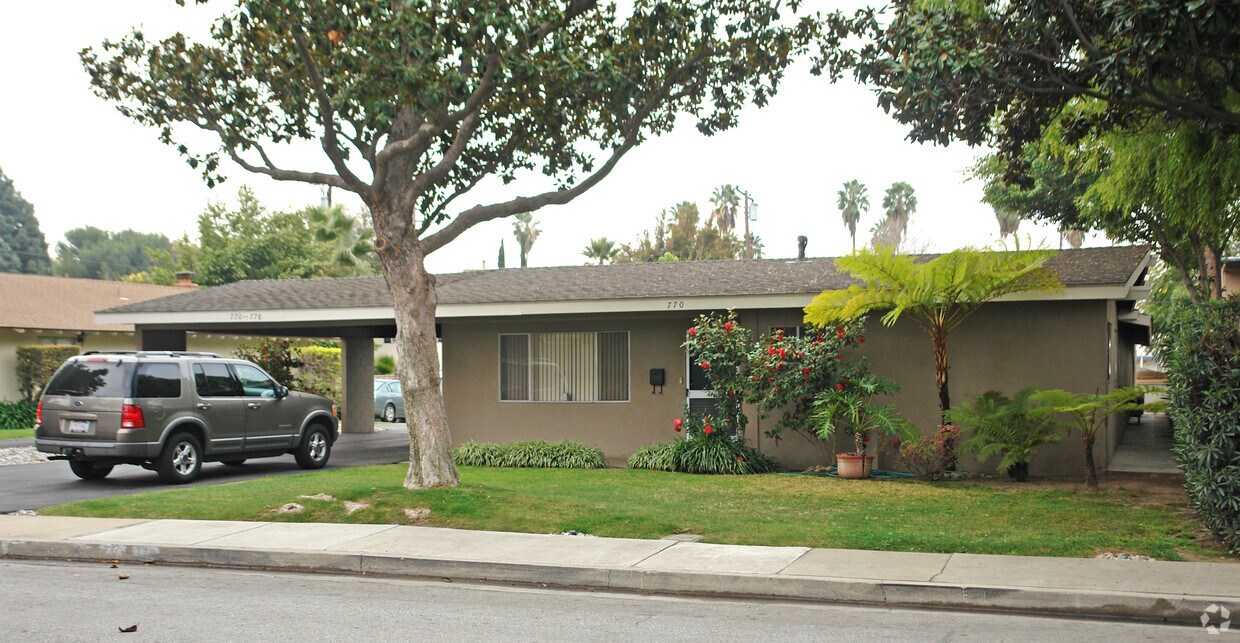 Building Photo - 770 Baylor Ave