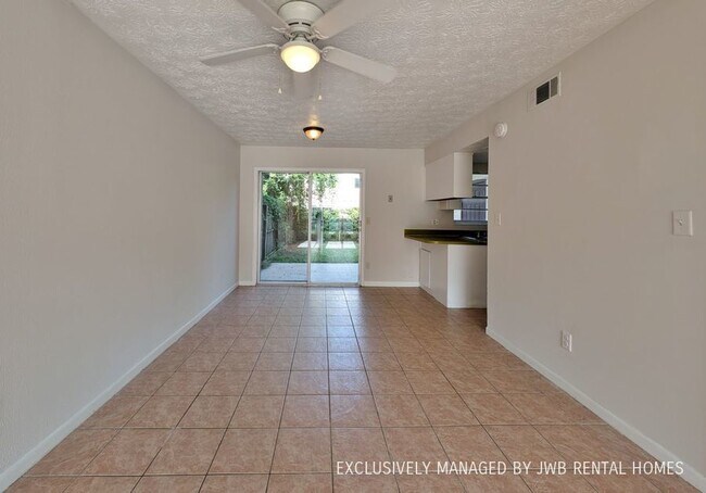 Building Photo - 6162 Tuscony Cir