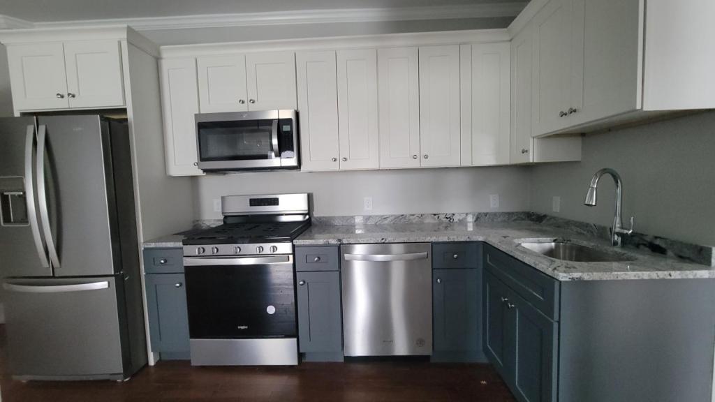 Foto principal - 761 Highland Ave