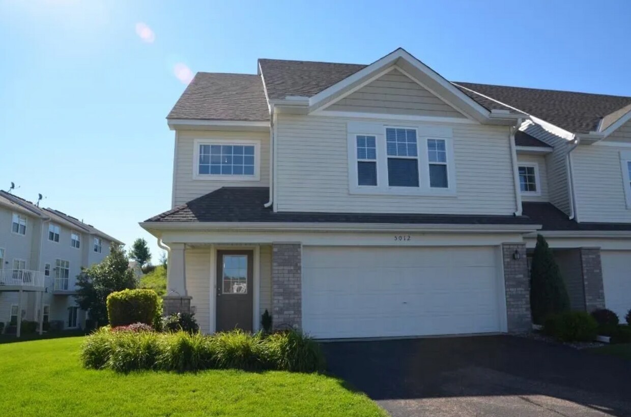 Foto principal - 5012 Fountain Ln N