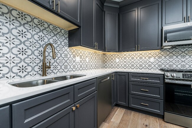 Foto del edificio - 1370 Autumn Ridge Ln