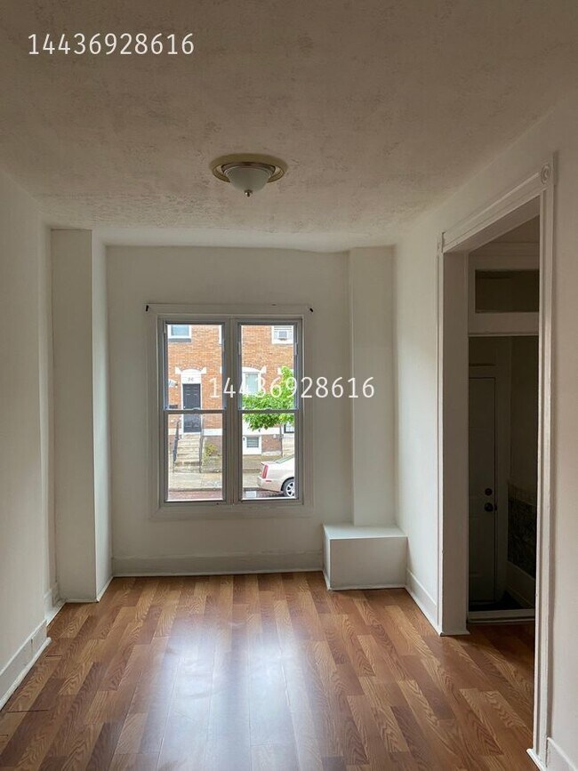 Foto del edificio - 45 Gorman Ave