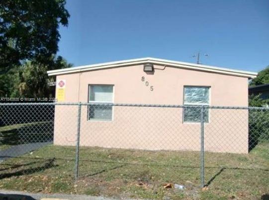 Foto del edificio - 805 NW 12th Ave