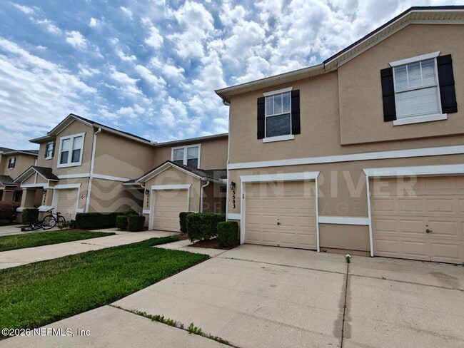 Building Photo - 1500 Calming Water Dr