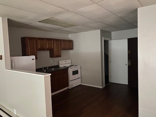 Building Photo - 1006 Lee St