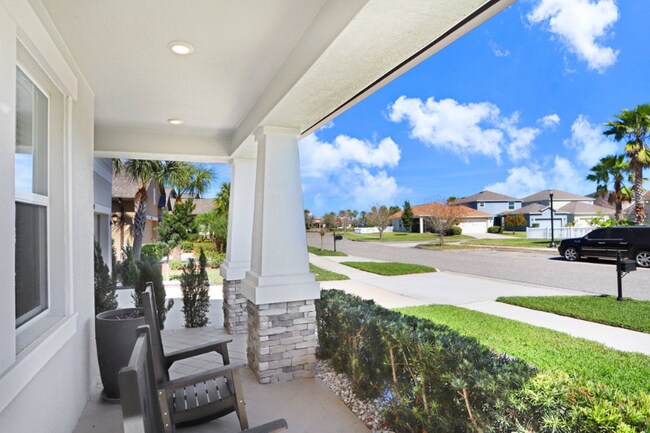 Foto del edificio - 8721 Savory Walk Dr