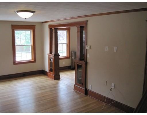 Building Photo - 210 Lake St