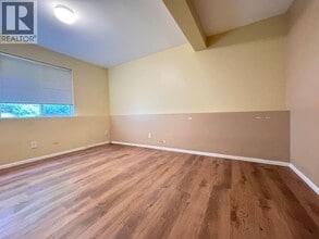 Building Photo - 3886 W 29th Ave