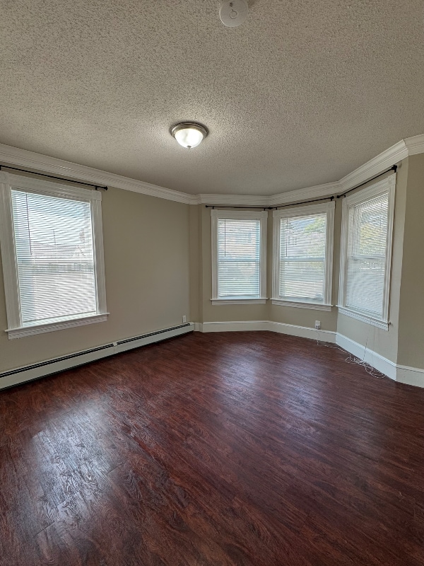 Building Photo - 227 Unit St