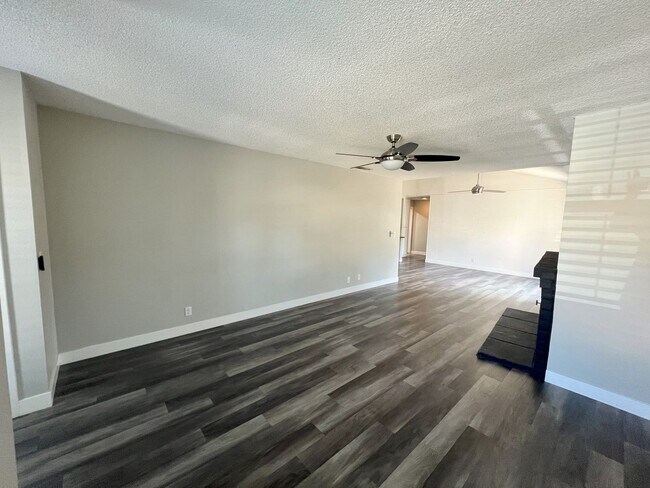 Foto del edificio - Stunning 2 bedroom, 2 bathroom residence n...