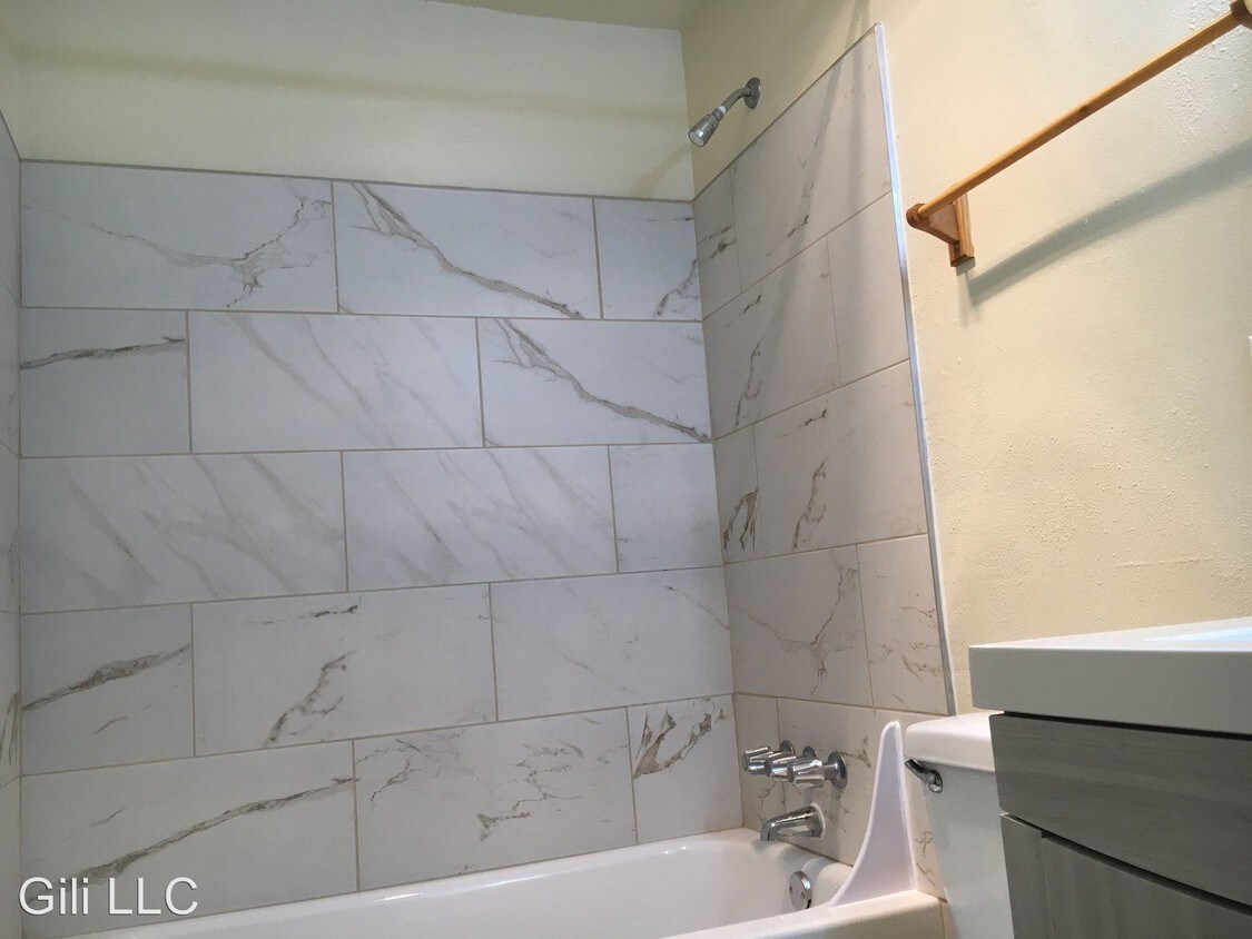 Foto del edificio - 4711 121st St SW