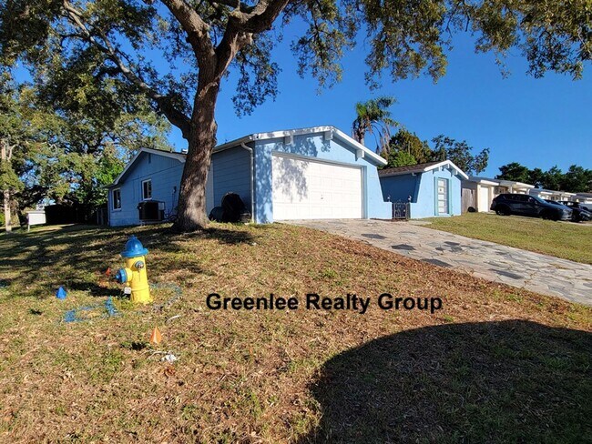 Foto del edificio - 7741 Treasure Pointe Dr