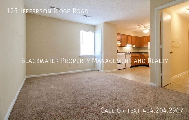 Foto del edificio - 125 Jefferson Ridge Rd