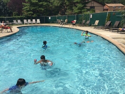 Swimming Pool - 604 Merrywood Dr