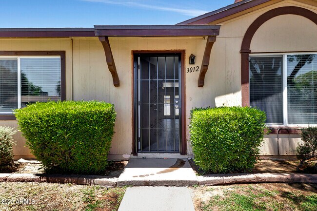 Foto del edificio - 3012 Bethany Home Rd