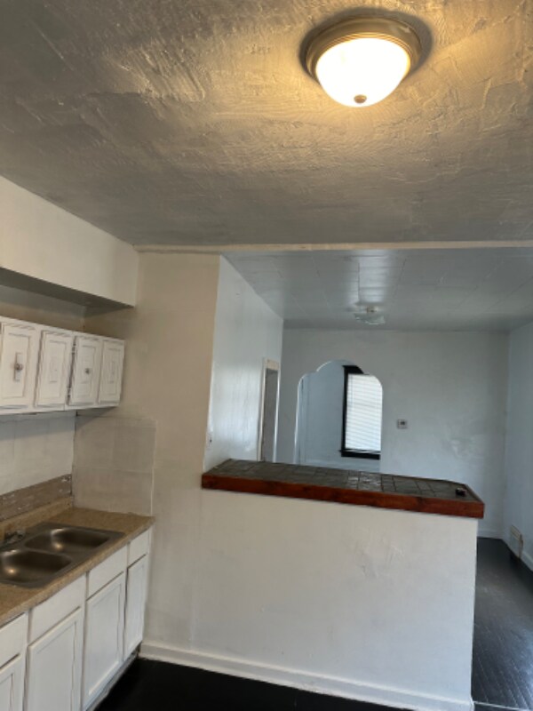 Building Photo - 3373 N 25th St
